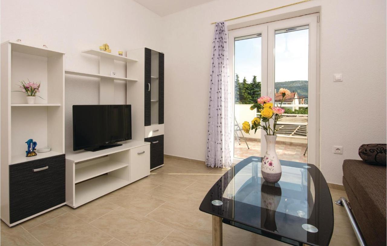 Beautiful Apartment In Poljica With Wifi Bagian luar foto